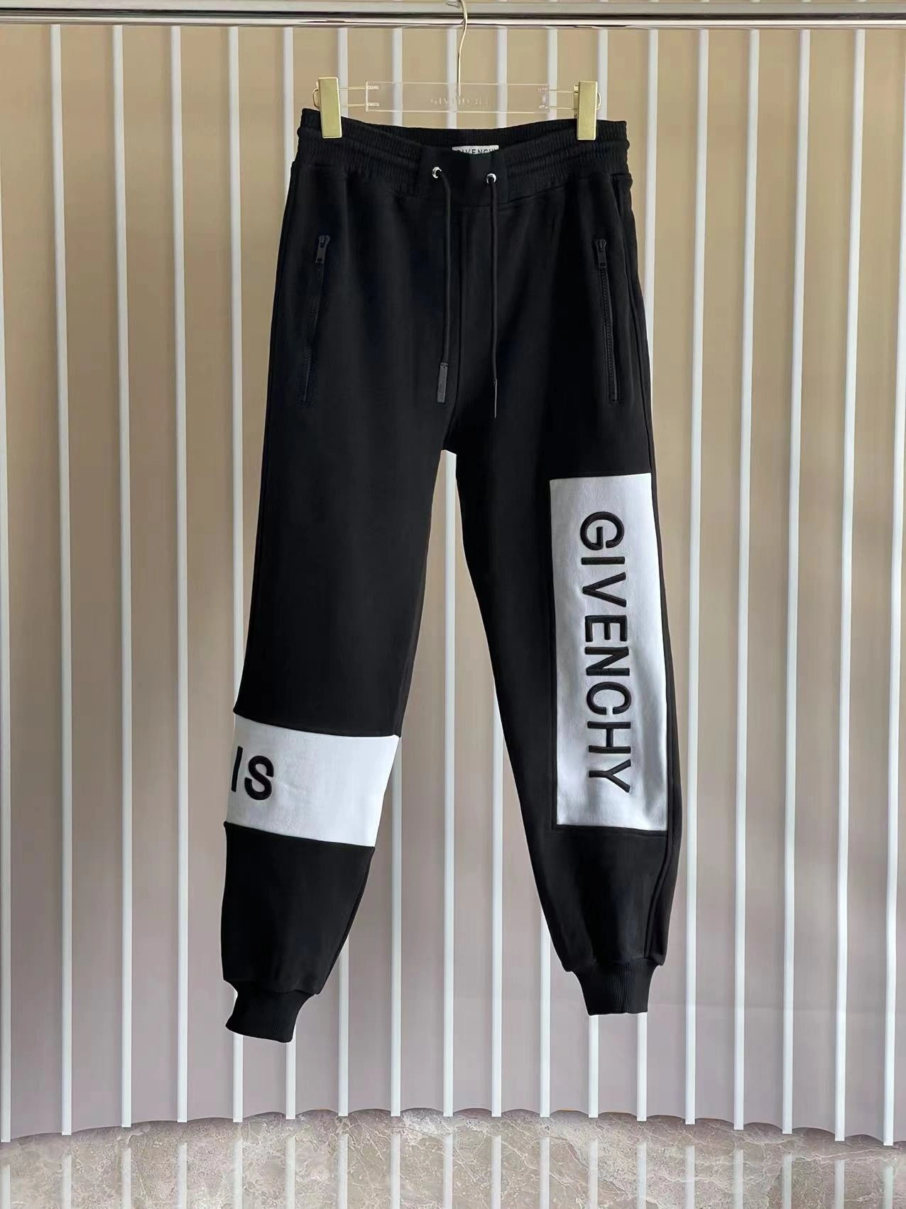wg.luxury-- 6iv593hy embroidery item:E-F409B2406